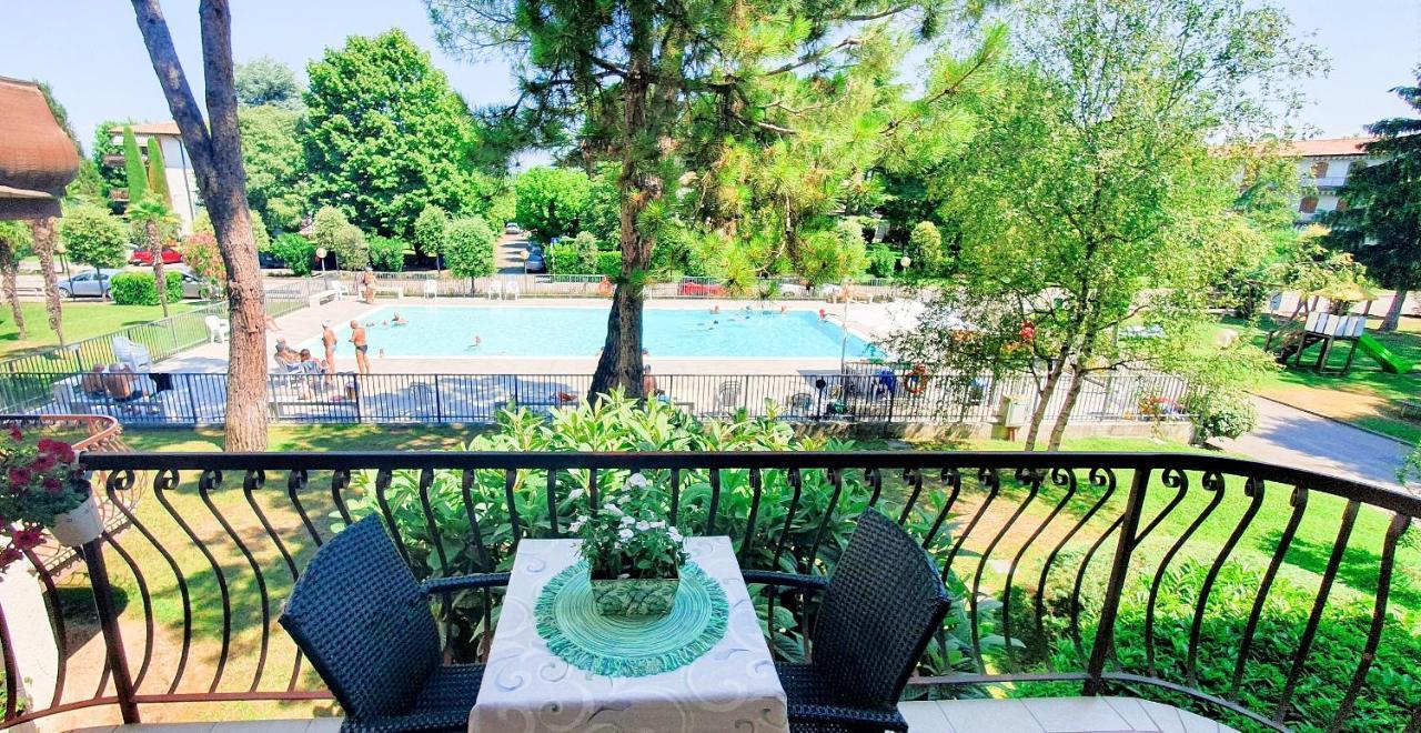 Solegardarelax - Peschiera Del Garda Lägenhet Exteriör bild