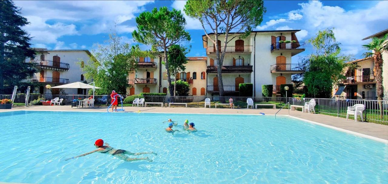 Solegardarelax - Peschiera Del Garda Lägenhet Exteriör bild