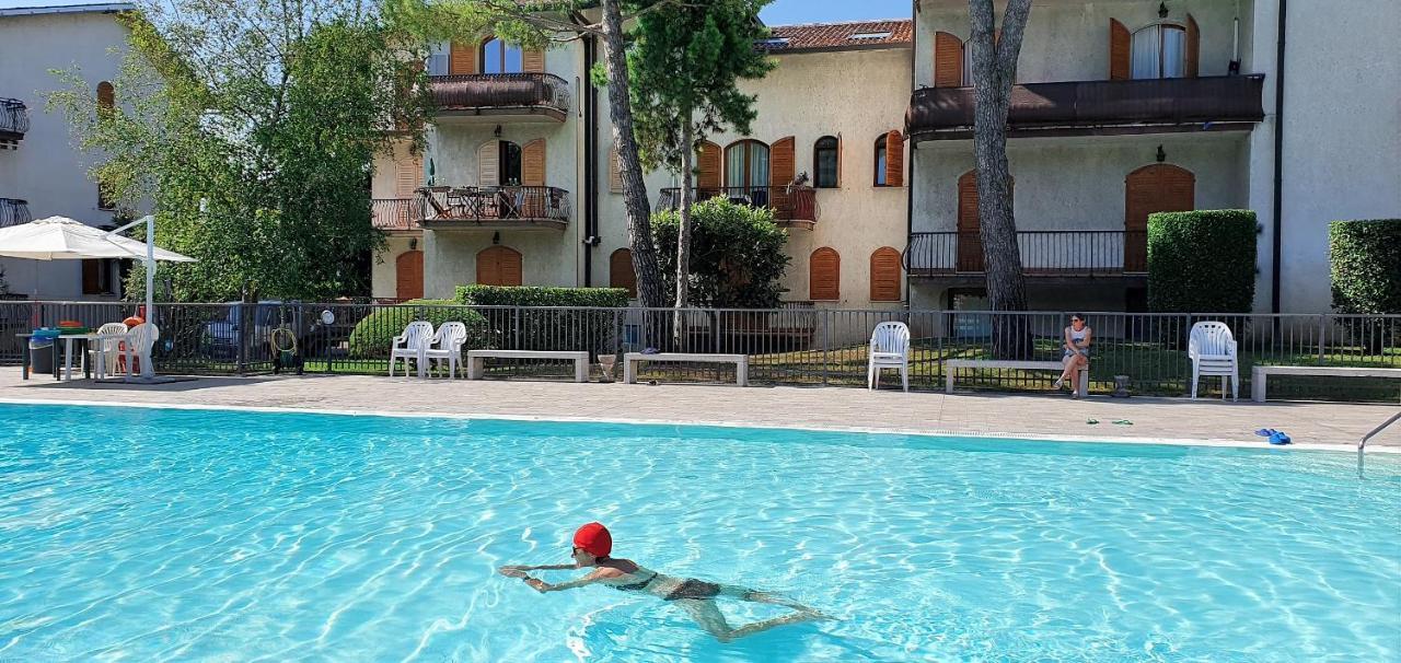 Solegardarelax - Peschiera Del Garda Lägenhet Exteriör bild